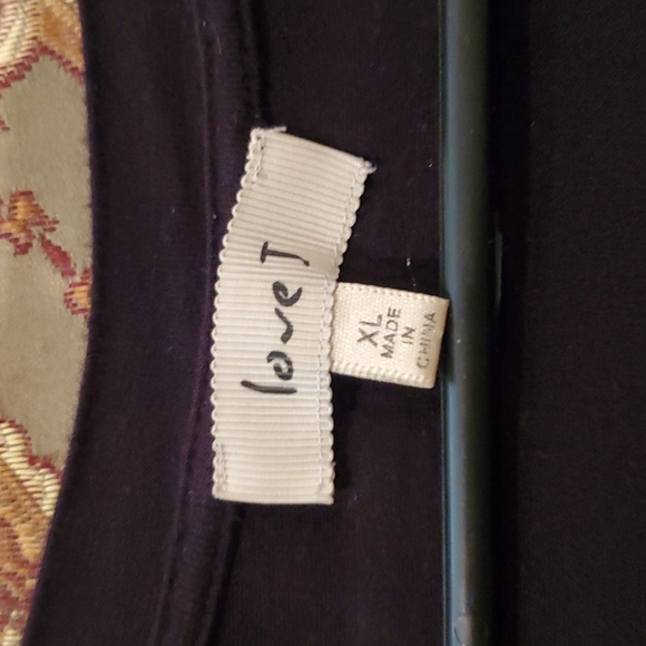 Top - Picture 2 of 3